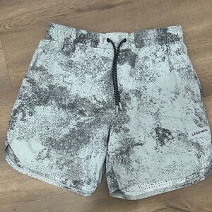 Legends Luka Gray and Green Patterned Shorts 7” inseam no liner